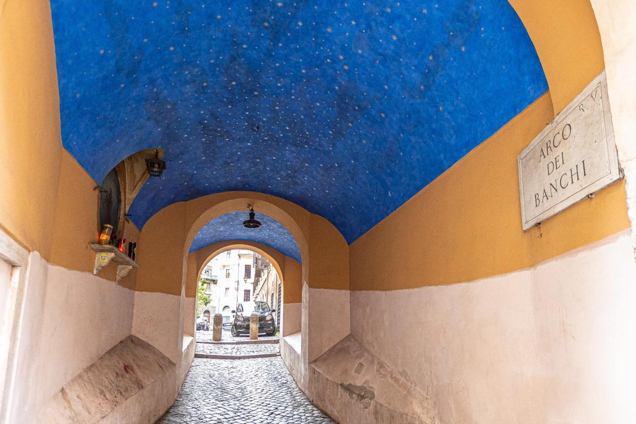 Rome Historical Apartment - Arco Dei Banchi Bagian luar foto