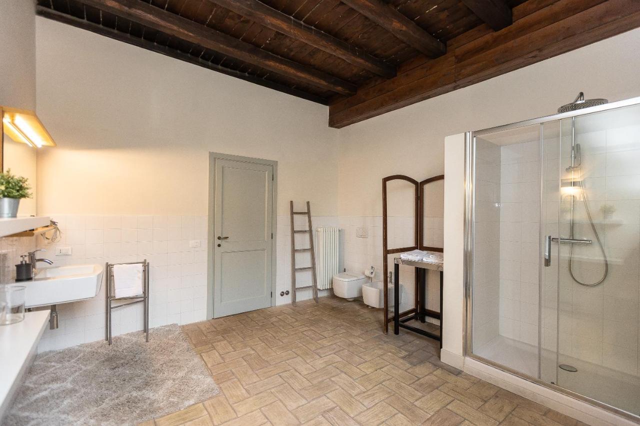 Rome Historical Apartment - Arco Dei Banchi Bagian luar foto